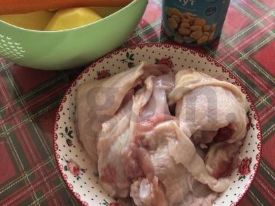 Bulvių troškinys su avinžirniais Žingsnis 1