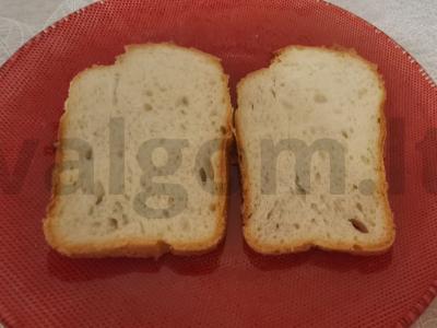 Karšti sumuštiniai su virta dešra Žingsnis 1