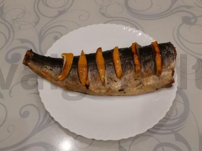 Lašiša, kepta su citrina ir prieskoniais pagrindine nuotrauka