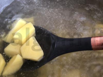 Sriuba su dešrelėmis Žingsnis 2