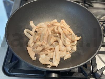 Aštrūs kalmarai su sūriu ir ryžiais Žingsnis 2