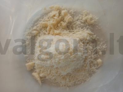 Namų pica su rūkytomis dešromis ir džiovintais pomidorais Žingsnis 9