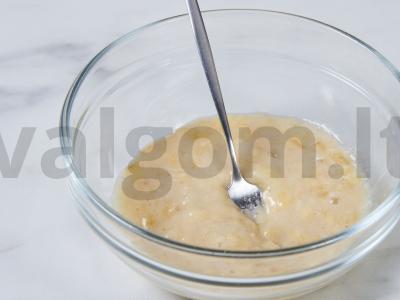 Varškės apkepas su bananas Žingsnis 4