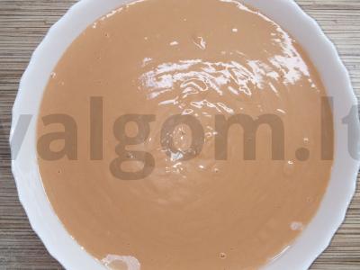 Pomidorų sulčių keksiukas Žingsnis 3