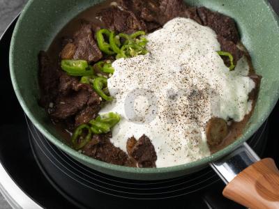 Jautiena grietinėlės padaže Žingsnis 5