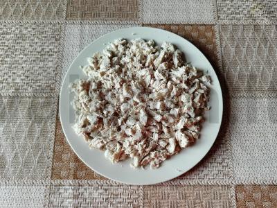 Tostai su ananasais, sūriu ir vištienos filė Žingsnis 1