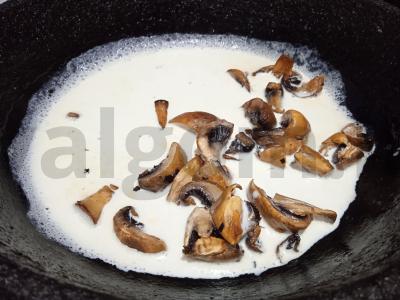 Jautienos steikas su grietinėlės-grybų padažu Žingsnis 4