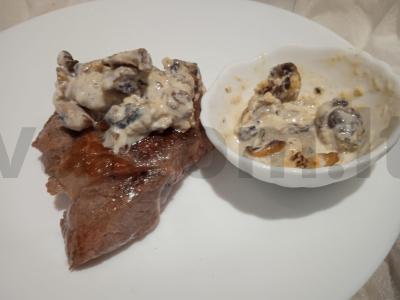 Jautienos steikas su grietinėlės-grybų padažu Žingsnis 6