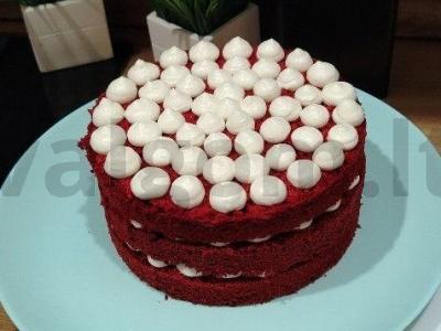 „Raudonas tortas“ su braškėmis Žingsnis 8