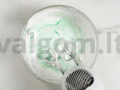 Braškiniai „Eglutės“ Žingsnis 3