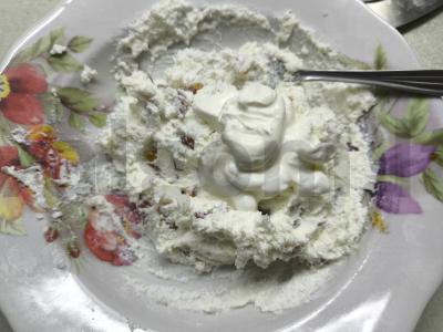 Varškės masė su cukatais ir grietine Žingsnis 3
