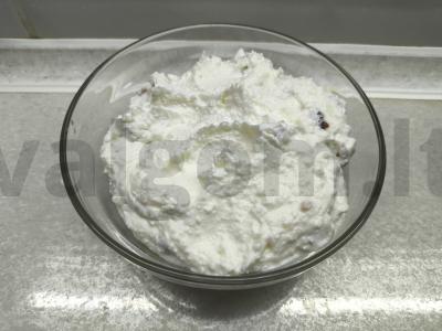 Varškės masė su cukatais ir grietine Žingsnis 4