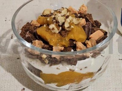 Baltymų desertas „Brownie“ pagrindine nuotrauka