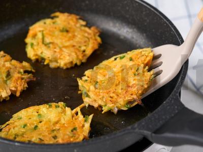 Vegetariški bulviniai blynai su moliūgu Žingsnis 7