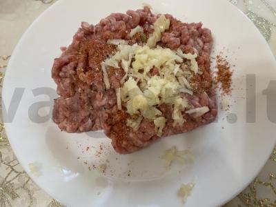 Makaronai-šalmai su mėsos kukuliais grietinės padaže Žingsnis 2