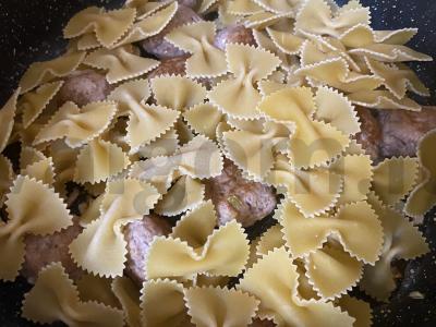 Makaronai-šalmai su mėsos kukuliais grietinės padaže Žingsnis 6