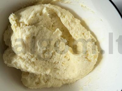 Bulvių zrazai su pievagrybiais Žingsnis 1