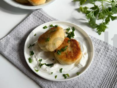 Bulvių zrazai su pievagrybiais pagrindine nuotrauka