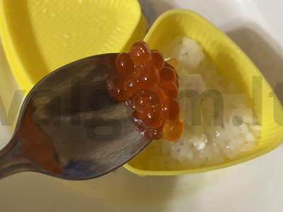 Onigiri su raudonąja ikra Žingsnis 6