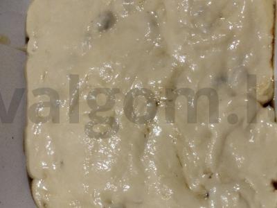 Švelnus rūkytos pieno pyragas su uogiene Žingsnis 8