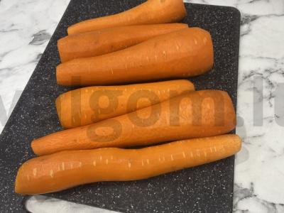 Žaliųjų pomidorų salotos žiemai Žingsnis 1