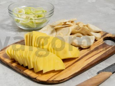 Celerio ir poro apkepas Žingsnis 1