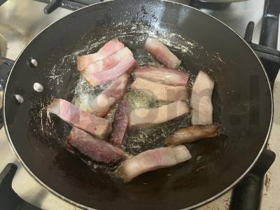 Užkandis prie stiprių gėrimų „Keptas sūrus lašinys“ Žingsnis 7