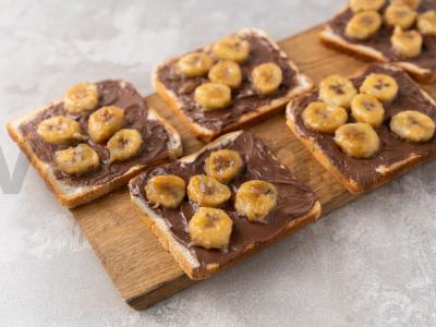 Tostai su keptais bananais Žingsnis 4