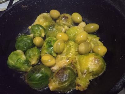 Jautienos steikas su Briuselio kopūstų ir alyvuogių garnyru Žingsnis 2