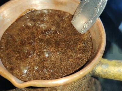 Kavos gėrimas „Mėtinė apelsinas“ Žingsnis 1