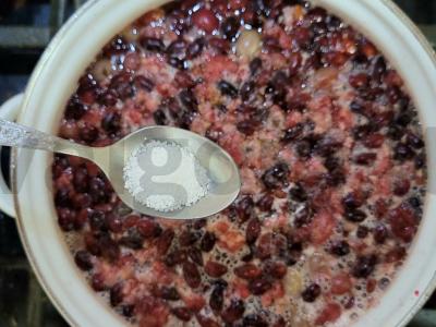 Šalčio kompotas iš uogų ir aviečių su citrinos rūgštimi Žingsnis 4