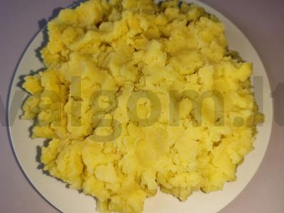 Bulvių zrazai su žuvies įdaru iš keptos lašišos filė Žingsnis 1