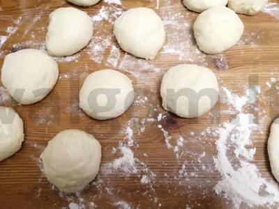 Dešrelė tešloje „Pletanka“ Žingsnis 9