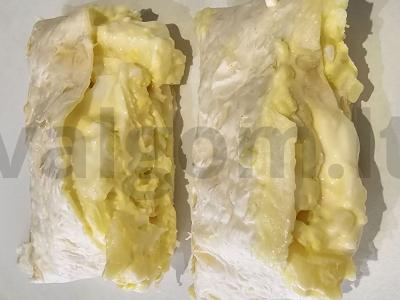 Lavašas su sūriu, kiaušiniu ir majonezu pagrindine nuotrauka