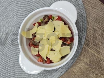 Salotas su traškia pekino kopūstu ir virta jautiena Žingsnis 4