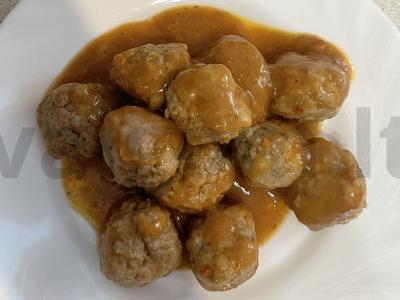 Švelnios kalakutienos kotletai su padažu pagrindine nuotrauka