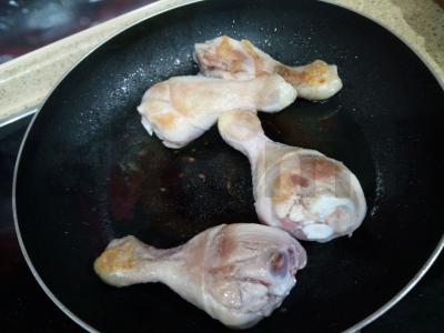 Vištienos blauzdelės ryžiuose Žingsnis 2