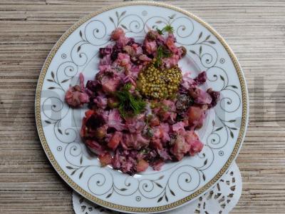 Vinegretas su majonezu ir garstyčiomis pagrindine nuotrauka