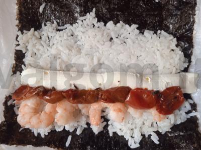 Rulonai su krevetėmis ir džiovintais pomidorais Žingsnis 3