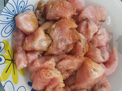 Indėnų filė, kepta orkaitėje su bulvėmis ir morkomis Žingsnis 2