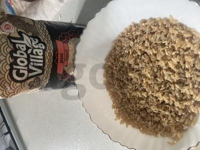 Troškintas rudasis ryžiai su česnaku kaip garnyras Žingsnis 2