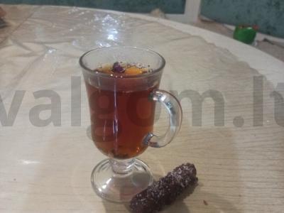 Arbata su rožių pumpurais Žingsnis 4