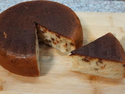 Manų pyragas su medumi ir razinomis pagrindine nuotrauka