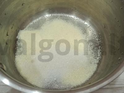 Manų košė su mėlynėmis ir anakardžiais Žingsnis 1