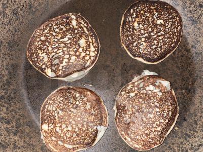 Bananų-migdolų blynai Žingsnis 6