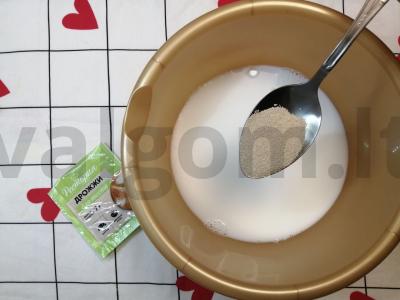 Osetinų pyragas su bulvėmis ir svogūnais Žingsnis 2