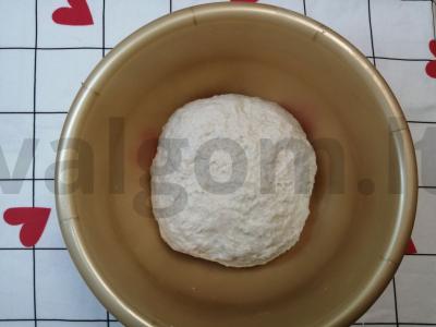 Osetinų pyragas su bulvėmis ir svogūnais Žingsnis 4