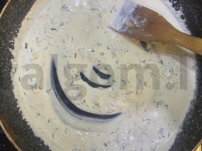 Midijos, keptos grietinėlės-česnako padaže po sūriu Žingsnis 5