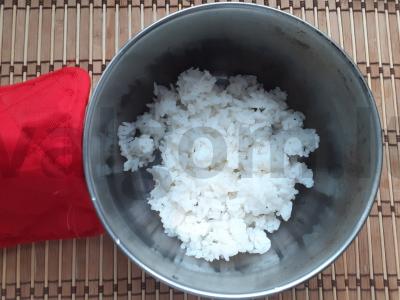 Ryžiai su kiaušiniu azijietišku stiliumi Žingsnis 1