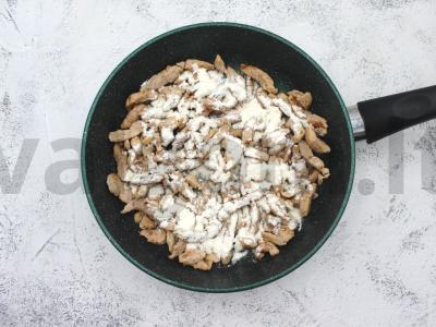 Kiauliena pagal Kurzemę su česnakine žole Žingsnis 3